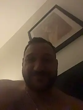 Snapshot of JonJ0 chatting on January 2026 01:52:02 AM JonJ0 online show from January 2026 01:52:02 AM