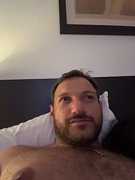 Snapshot of JonJ0 chatting on February 2026 01:57:01 AM JonJ0 online show from February 2026 01:57:01 AM
