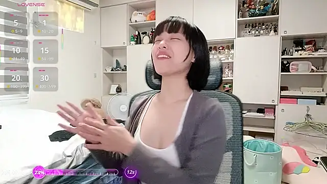 Snapshot of 87wawa chatting on November 2025 06:27:01 AM 87wawa online show from November 2025 06:27:01 AM