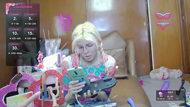 Skinygirl online show from November 2025 12:22:01 AM