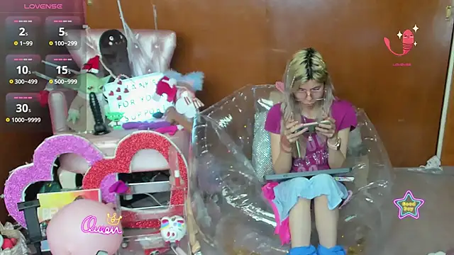 Skinygirl online show from January 2026 07:05:02 PM