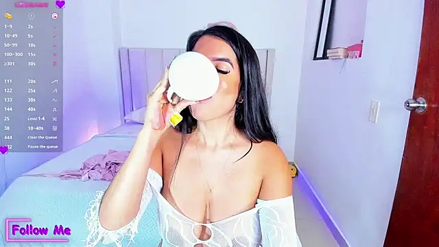 Snapshot of sheirysex_ chatting on January 2025 06:20:01 AM sheirysex  online show from January 2025 06:20:01 AM