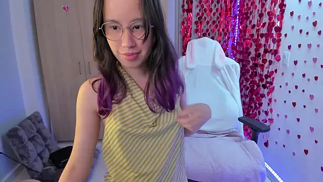 Anto herrera online show from March 2025 08:32:02 PM