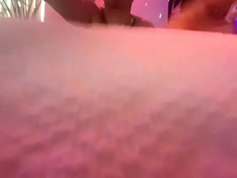 Snapshot of JoshOficial91 chatting on December 2025 07:20:02 PM JoshOficial91 online show from December 2025 07:20:02 PM