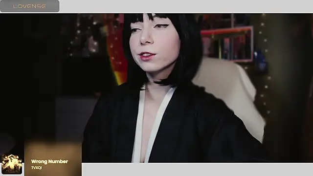 Snapshot of freya_sunny chatting on February 2025 05:26:02 AM freya sunny online show from February 2025 05:26:02 AM