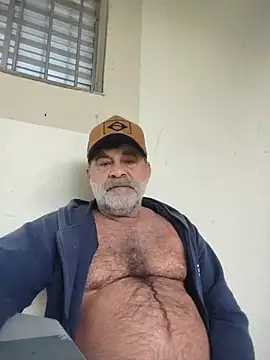 Peludo173317 online show from June 2026 06:45:01 PM