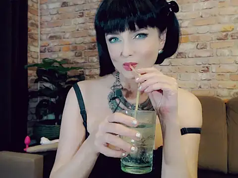 Snapshot of _Alexis_Bloom_ chatting on February 2025 06:26:02 AM Alexis Bloom online show from February 2025 06:26:02 AM