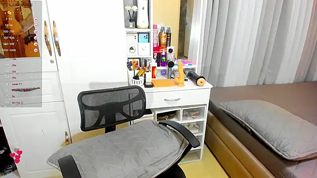 Snapshot of FuckDollNicky chatting on December 2024 07:58:02 AM FuckDollNicky online show from December 2024 07:58:02 AM