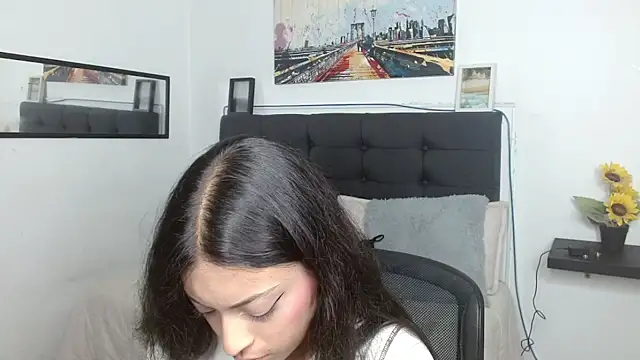 vaness weet online show from November 2025 08:08:02 PM