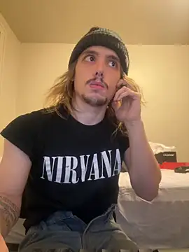 Snapshot of trippyski chatting on January 2025 11:13:02 AM trippyski online show from January 2025 11:13:02 AM