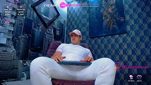 Leonsmoron online show from June 2026 12:11:01 AM