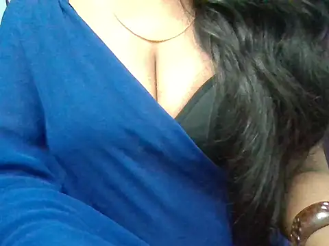 Snapshot of Roopshikha39 chatting on October 2025 07:13:01 PM Roopshikha39 online show from October 2025 07:13:01 PM