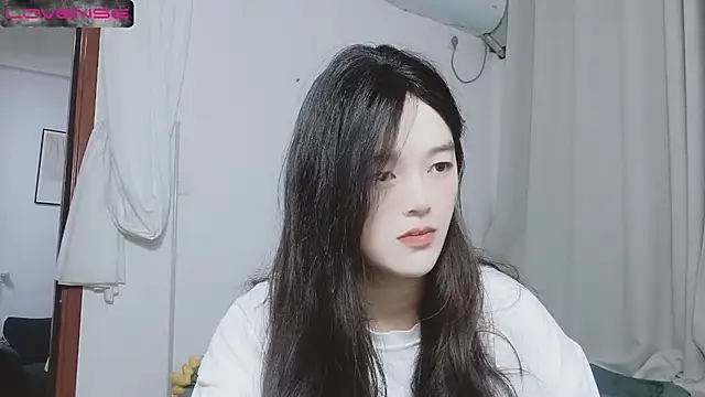 Snapshot of QiuPeiPeimmm chatting on March 2025 02:46:02 PM QiuPeiPeimmm online show from March 2025 02:46:02 PM