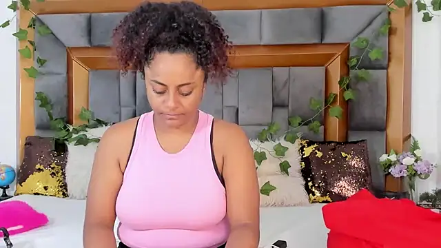 BellaKarla online show from March 2025 08:18:02 PM