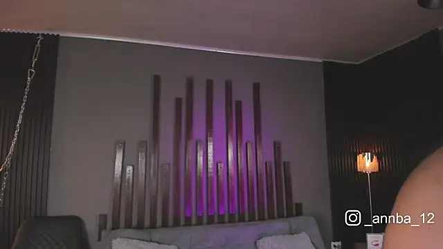 annie barozzi online show from September 2025 01:34:01 PM