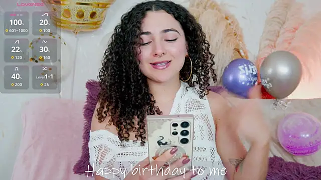 Snapshot of merida_bell18 chatting on June 2026 08:53:02 PM merida bell18 online show from June 2026 08:53:02 PM