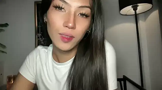 Bella Gordon online show from February 2025 08:10:01 PM