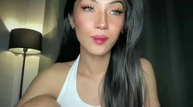 Bella Gordon online show from March 2025 10:39:02 PM