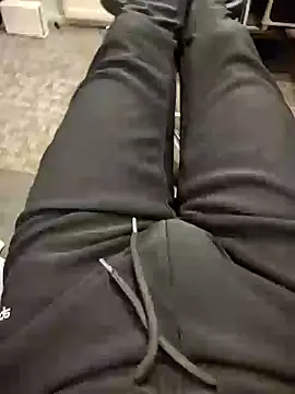 kiam471 online show from March 2026 10:48:01 PM