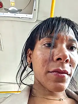 Snapshot of Doll_Loren chatting on February 2025 06:13:02 PM Doll Loren online show from February 2025 06:13:02 PM