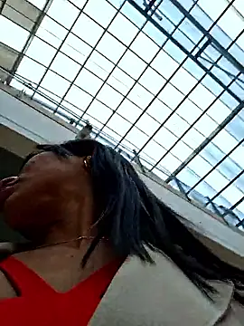 Snapshot of Doll_Loren chatting on September 2025 03:01:01 PM Doll Loren online show from September 2025 03:01:01 PM