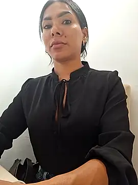 Doll Loren online show from February 2026 08:49:02 PM