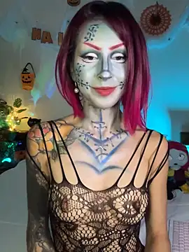 Cinamoonn online show from October 2025 08:47:01 PM