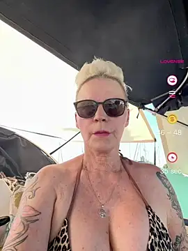Snapshot of German_Milf chatting on June 2026 10:09:01 AM German Milf online show from June 2026 10:09:01 AM