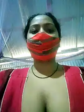 Shristiprakash0 online show from December 2024 06:43:02 AM