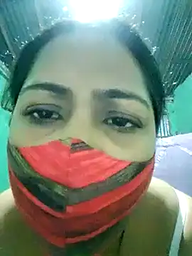 Shristiprakash0 online show from December 2024 05:42:01 PM