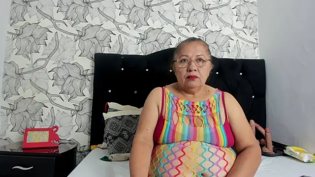 Keira Lennox online show from February 2026 11:48:01 AM