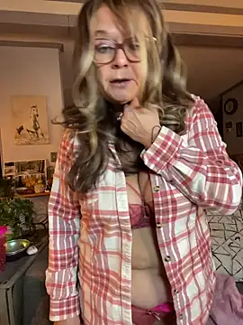 Snapshot of cowgirlc chatting on February 2026 03:44:02 AM cowgirlc online show from February 2026 03:44:02 AM
