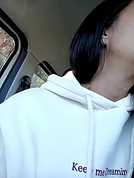 Snapshot of Cataleya80 chatting on November 2025 11:43:02 AM Cataleya80 online show from November 2025 11:43:02 AM