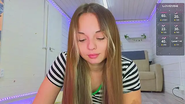 Misss Vikk online show from March 2026 10:04:02 AM