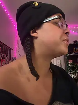 N1NT3NDH03 online show from January 2026 04:59:01 AM