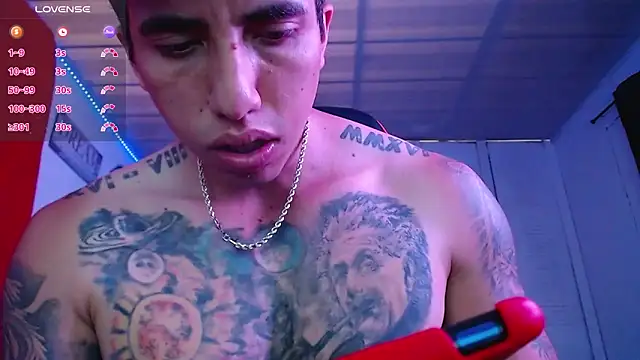 Snapshot of Adam_Hudsond chatting on March 2025 01:39:02 PM Adam Hudsond online show from March 2025 01:39:02 PM