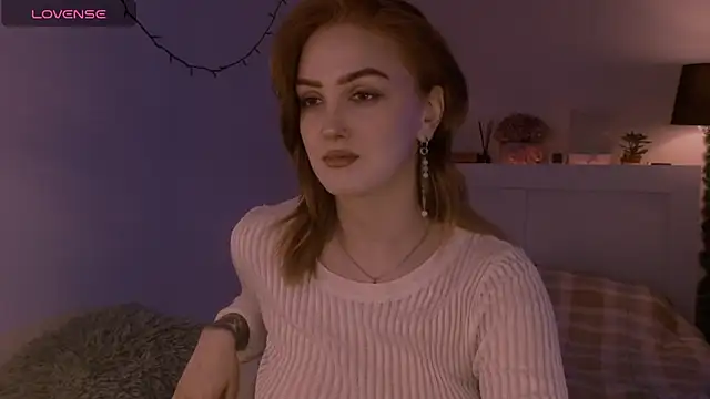 Snapshot of LilyFarey chatting on December 2025 08:24:02 PM LilyFarey online show from December 2025 08:24:02 PM