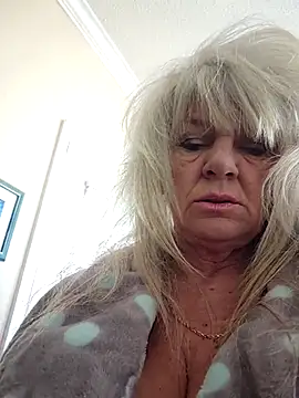 Snapshot of IMS_BHAVEN chatting on March 2025 04:09:02 PM IMS BHAVEN online show from March 2025 04:09:02 PM