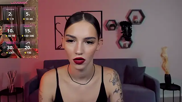 Snapshot of SophieCatty chatting on November 2025 12:22:01 AM SophieCatty online show from November 2025 12:22:01 AM