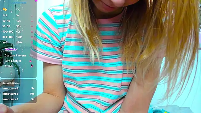 Snapshot of Bell_a_mi_ chatting on February 2025 08:01:01 AM Bell a mi online show from February 2025 08:01:01 AM