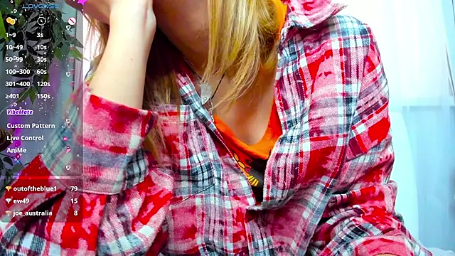 Snapshot of Bell_a_mi_ chatting on February 2025 08:47:02 AM Bell a mi online show from February 2025 08:47:02 AM