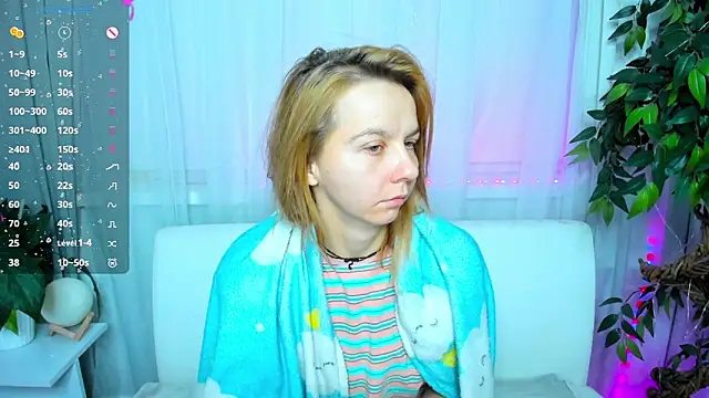 Snapshot of Bell_a_mi_ chatting on March 2025 02:14:02 AM Bell a mi online show from March 2025 02:14:02 AM