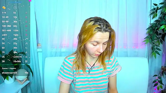 Snapshot of Bell_a_mi_ chatting on March 2025 03:37:02 AM Bell a mi online show from March 2025 03:37:02 AM