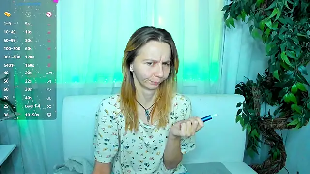 Snapshot of Bell_a_mi_ chatting on September 2025 05:53:01 AM Bell a mi online show from September 2025 05:53:01 AM