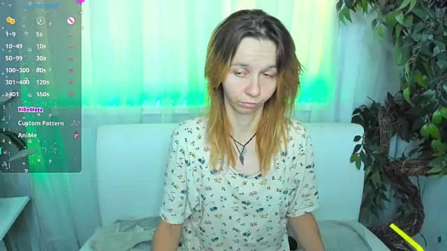 Snapshot of Bell_a_mi_ chatting on September 2025 06:16:02 AM Bell a mi online show from September 2025 06:16:02 AM