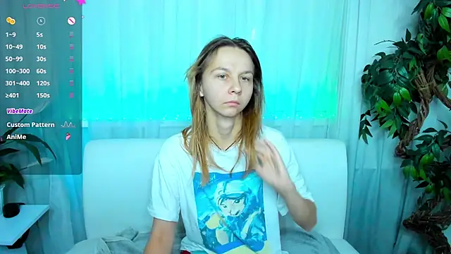 Snapshot of Bell_a_mi_ chatting on October 2025 08:46:01 AM Bell a mi online show from October 2025 08:46:01 AM