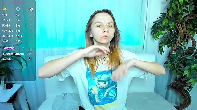 Snapshot of Bell_a_mi_ chatting on November 2025 12:29:02 PM Bell a mi online show from November 2025 12:29:02 PM