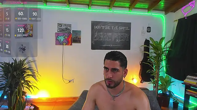 Snapshot of RyanCarter_ chatting on October 2025 12:32:01 AM RyanCarter  online show from October 2025 12:32:01 AM