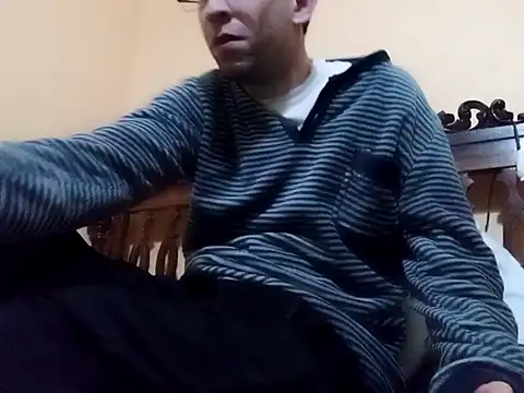 Snapshot of White_rabbit_ chatting on February 2025 08:34:01 PM White rabbit  online show from February 2025 08:34:01 PM