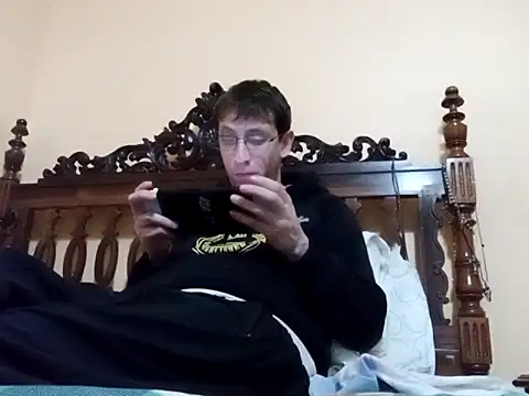 Snapshot of White_rabbit_ chatting on February 2025 02:09:02 PM White rabbit  online show from February 2025 02:09:02 PM